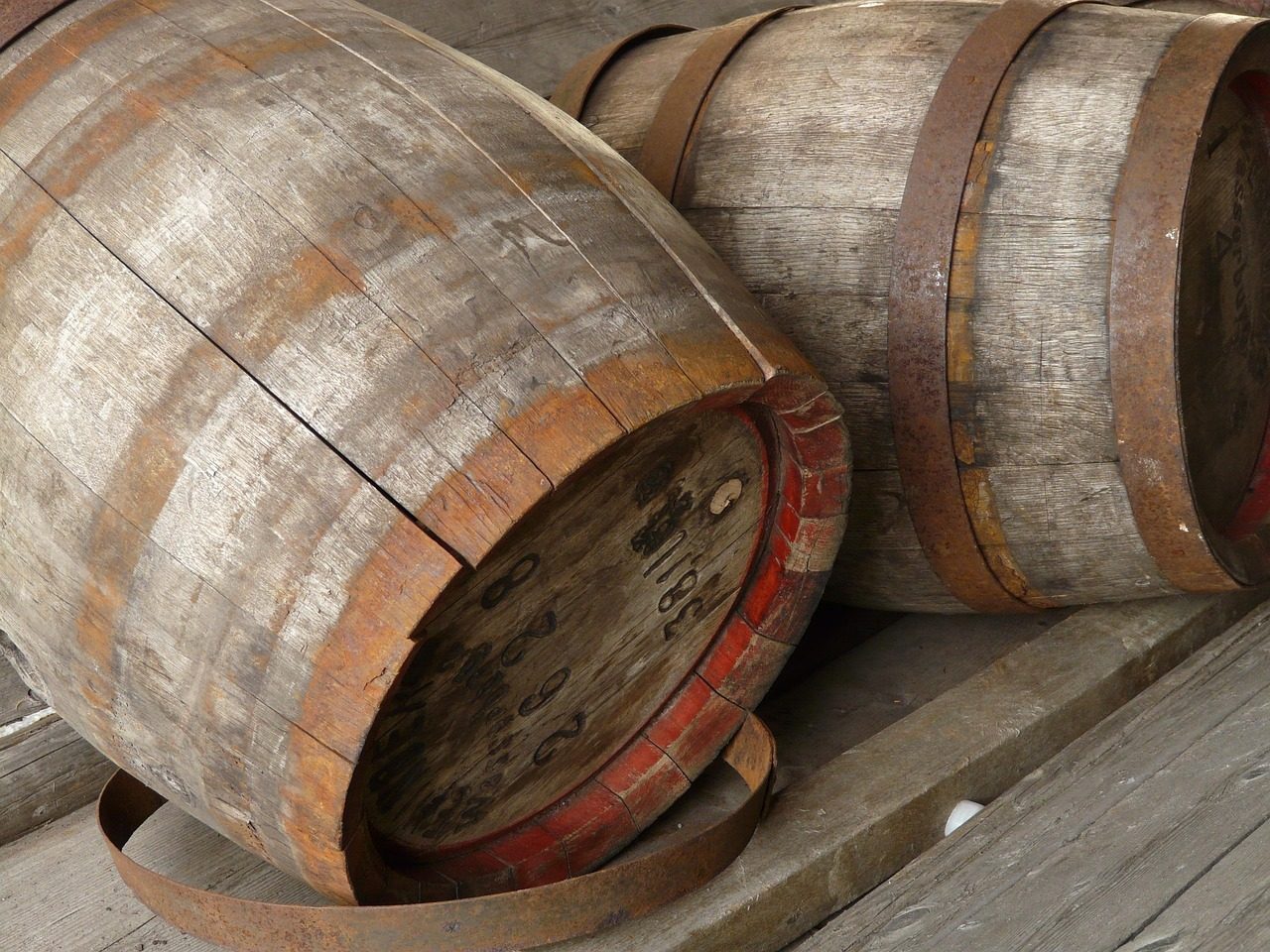 barrels, wooden barrels, wood, container, wine, whiskey, whiskey, whiskey, whiskey, whiskey, whiskey