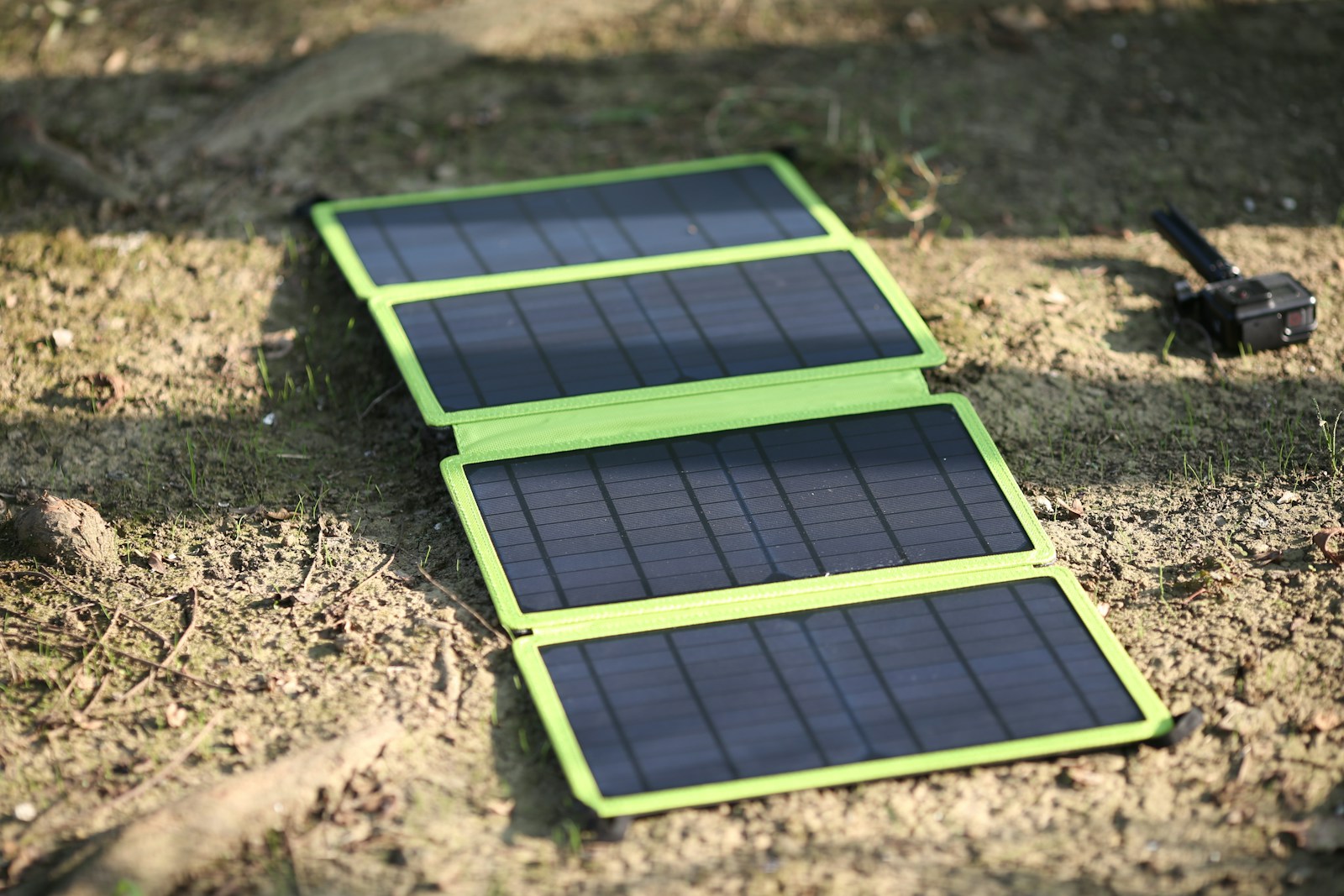 Nekteck Solar Charger
