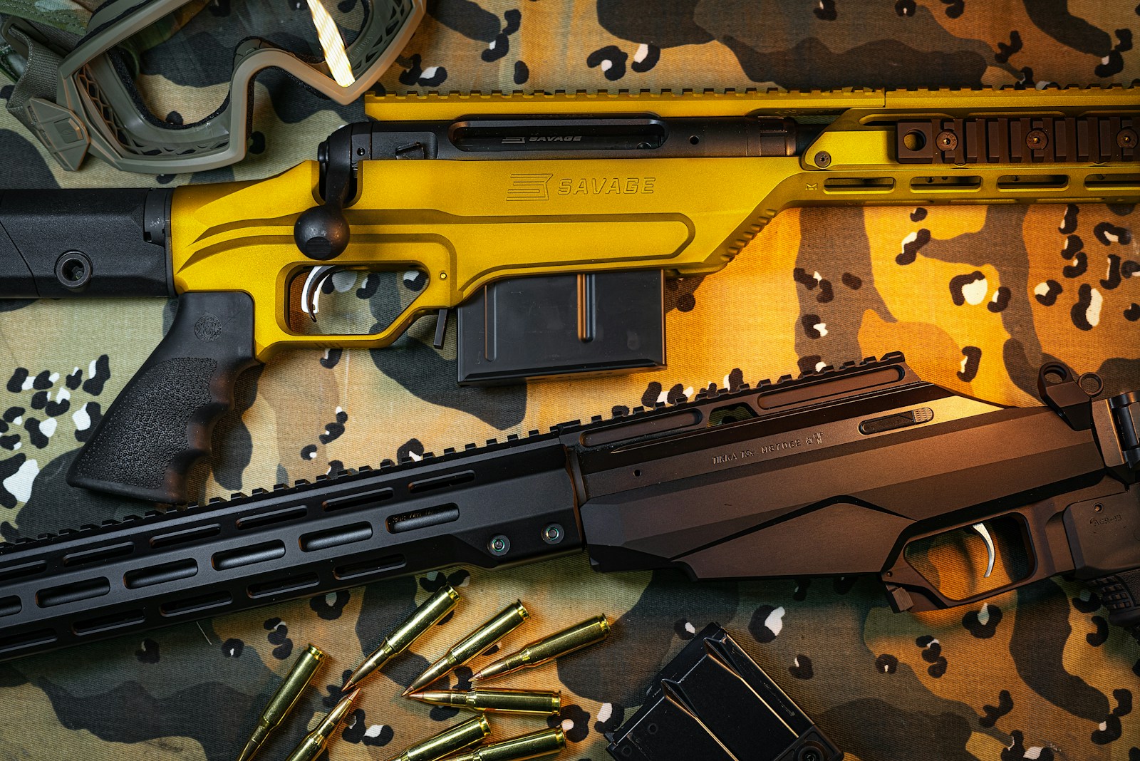 Yellow and Black Nerf Gun