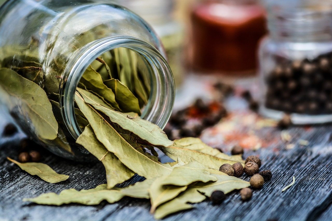 spices, jar, kitchen, cooking, wooden, pepper, glass, wood, ingredient, chili, household, natural, herb, culinary, container, assortment, aromatic, spicy, dry, flavor, aroma, herbal, set, rustic, variation, bay leaf, allspice, bay leaf, bay leaf, bay leaf, bay leaf, bay leaf