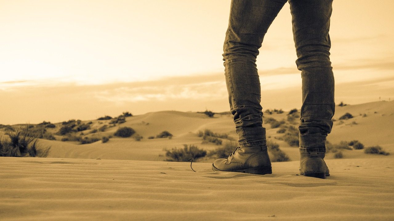 desert, adventure, traveler, nature, dune, men, war, military, hot, extreme