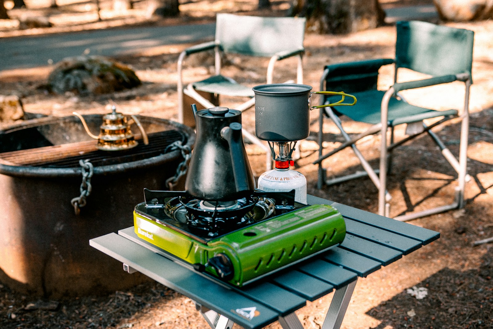 Camping Mess Kit with a Fuel Burner