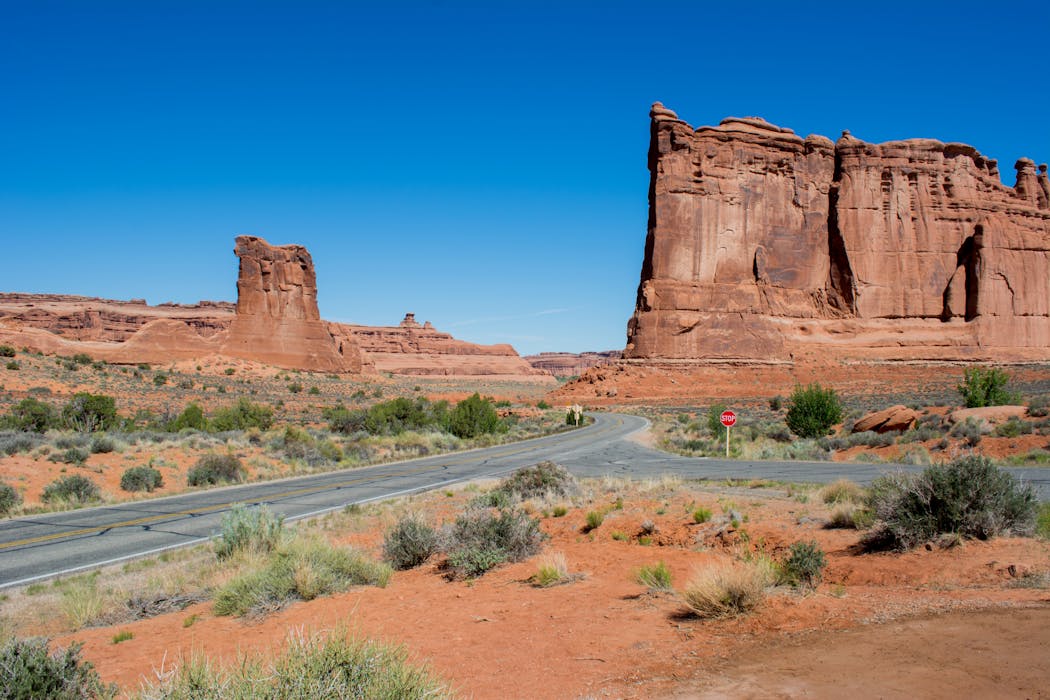 taiki-ishikawa-w6EMxsk8CDA-unsplash Petroglyphs Along Potash Road in Moab, Utah