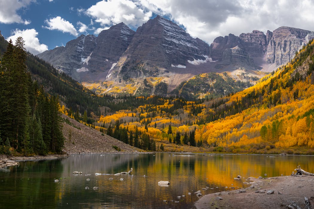 taiki-ishikawa-w6EMxsk8CDA-unsplash Maroon Bells Scenic Loop, Colorado