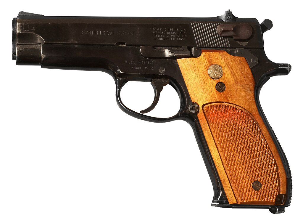Smith And Wesson Model 5906