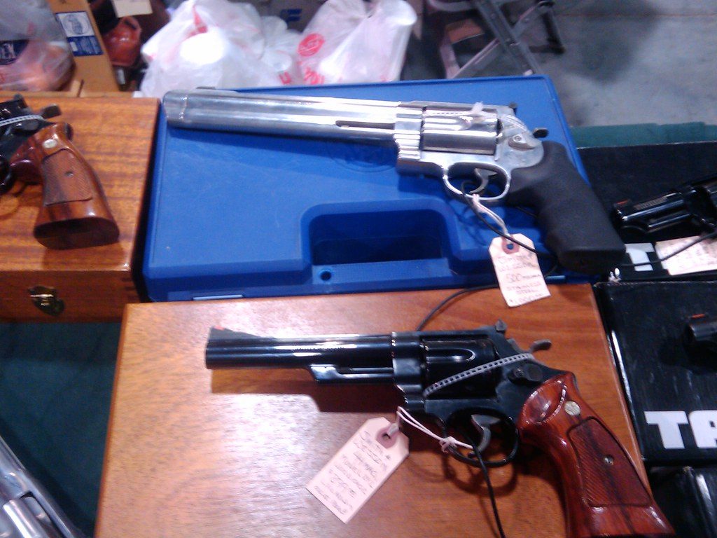 Gun Show.