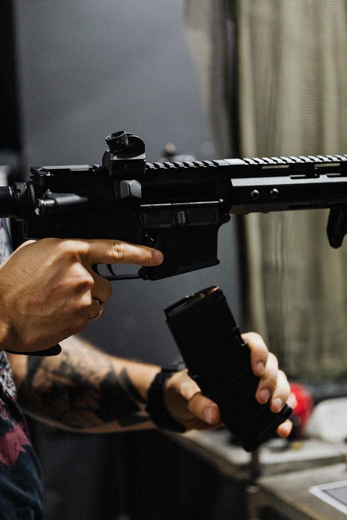 Test the Magazine of Gun