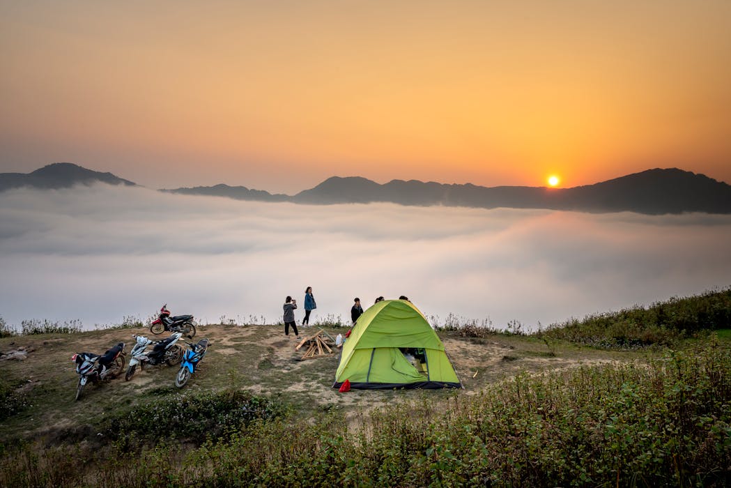 taiki-ishikawa-w6EMxsk8CDA-unsplash Low-Profile Backpacking Tent