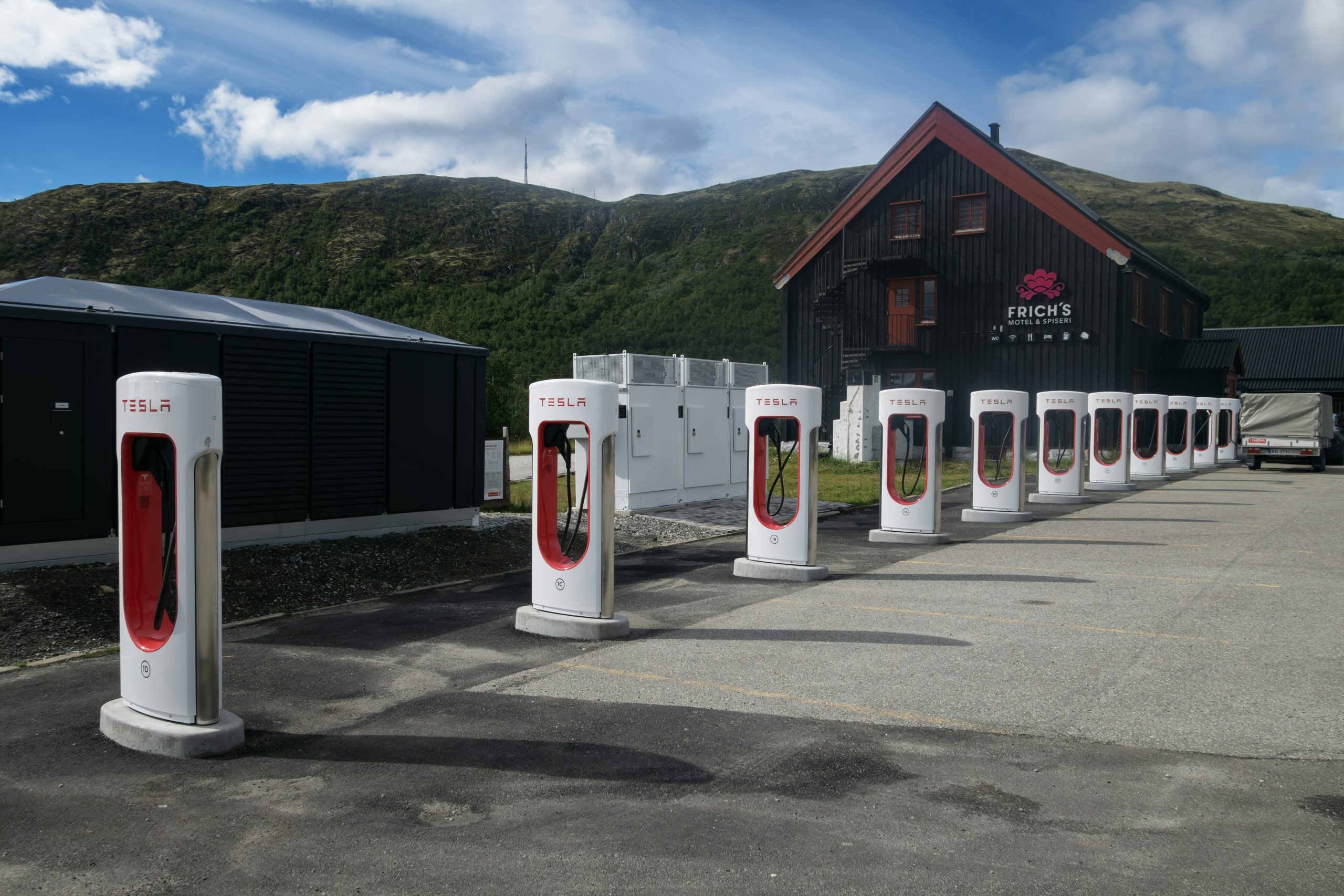 taiki-ishikawa-w6EMxsk8CDA-unsplash