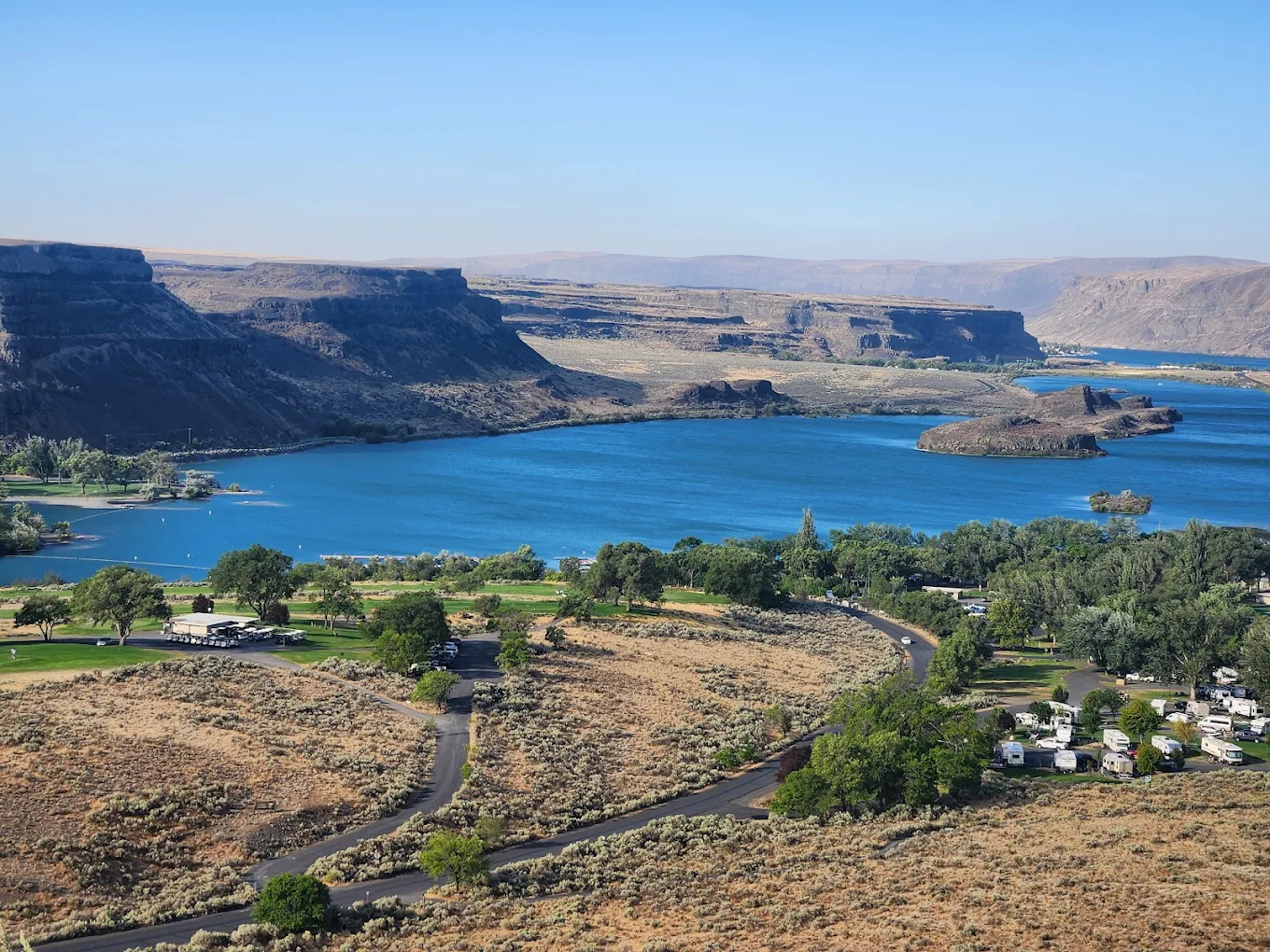 Sun Lakes-Dry Falls State Park.