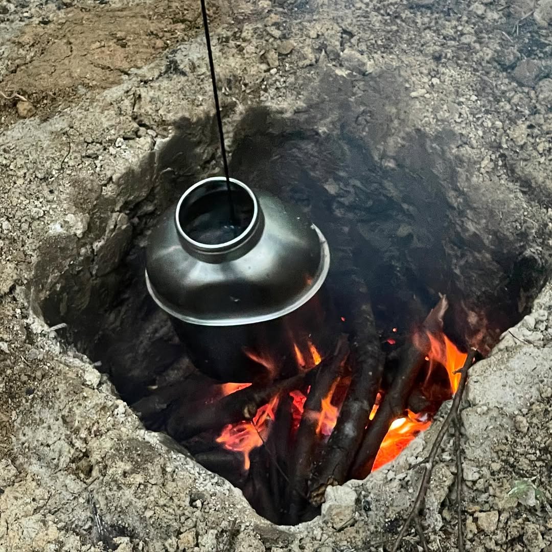 Boiling water in a Dakota fire hole