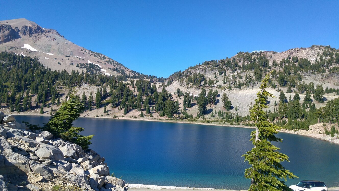 Bumpass Hell Trail, Lassen Volcanic National Park, California