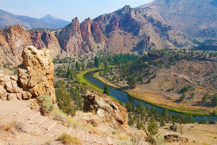Smith Rock Summit Trail, Smith Rock State Park, Oregon