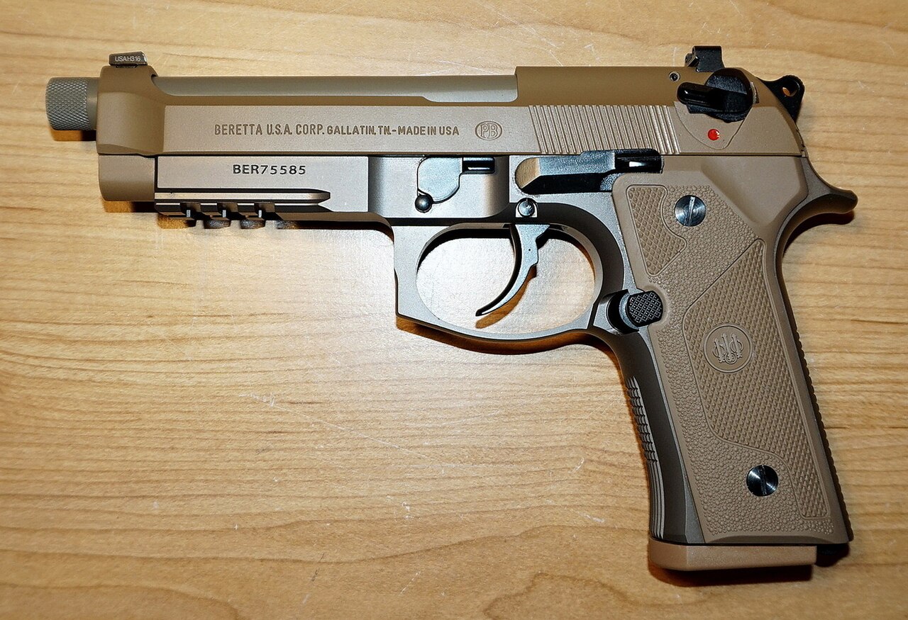 Beretta M9