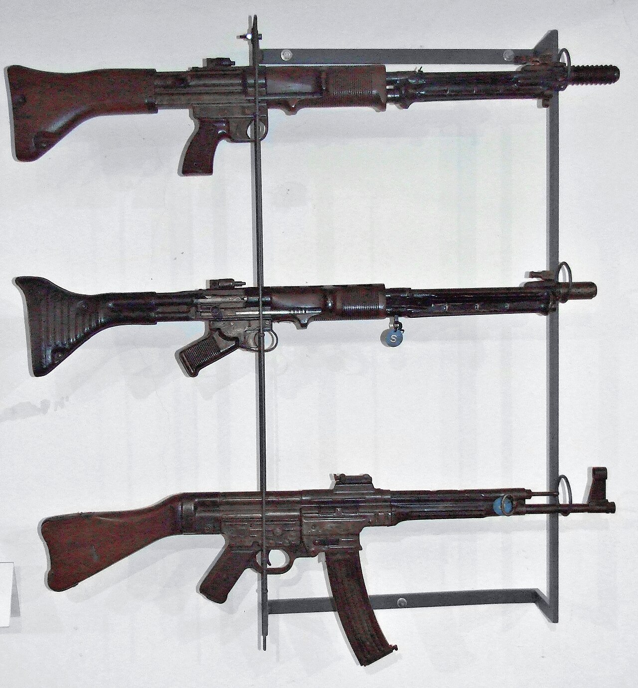 late model FG 42, early model FG 42 with folded down sight lines and StG 44