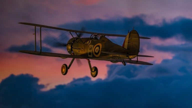 modelling, miniature, plastic, hobby, handcraft, revell, ww2, historical, military, british, gloster, double decker, propeller, heaven, flying, eve, sunset, nature, clouds, pilot, diorama