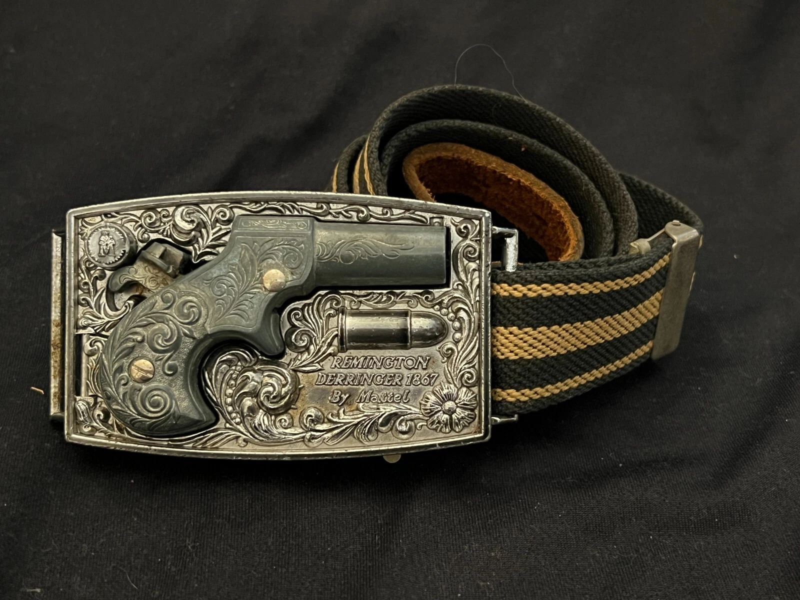 Mattel Belt Buckle Derringer
