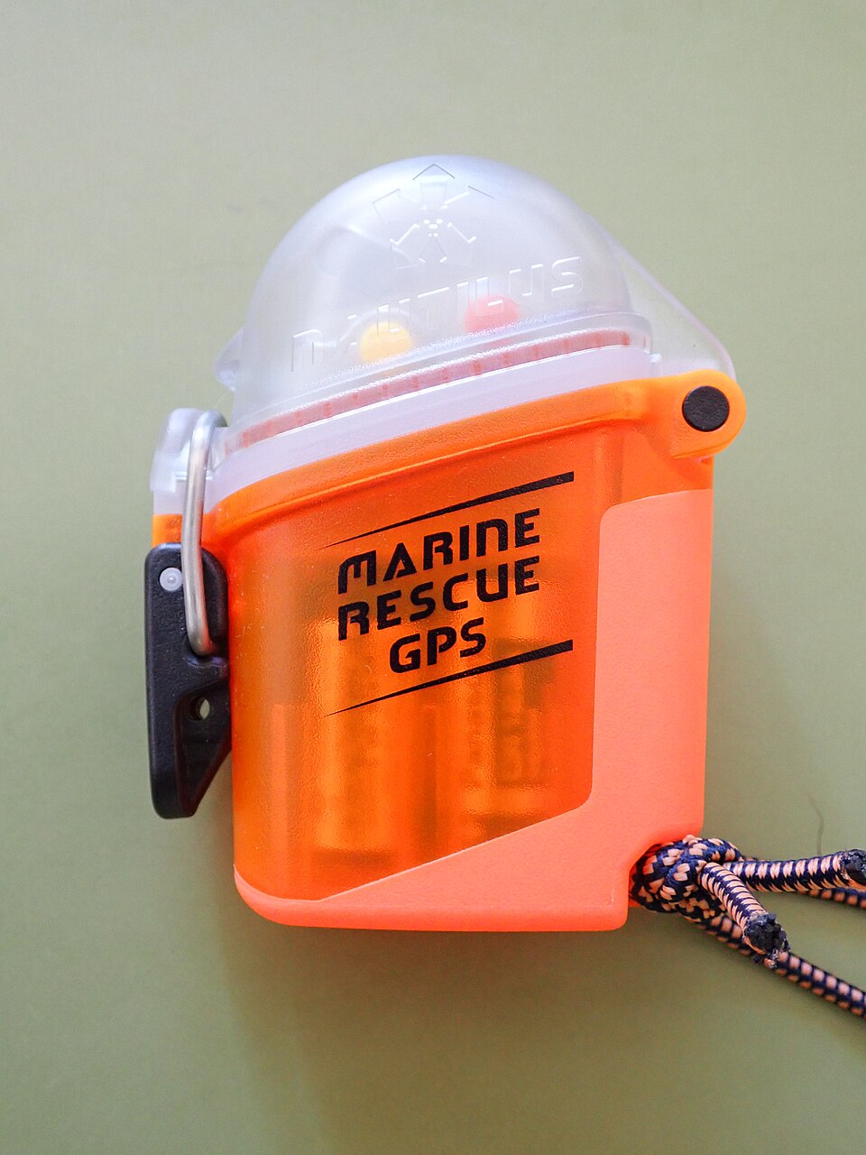 Personal locator beacon for divers - sealed for immersion