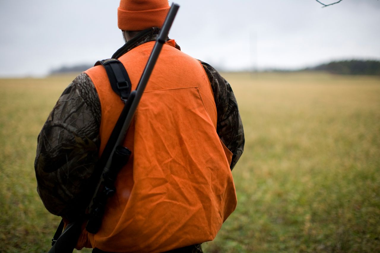 It stays comfortable during long hunts