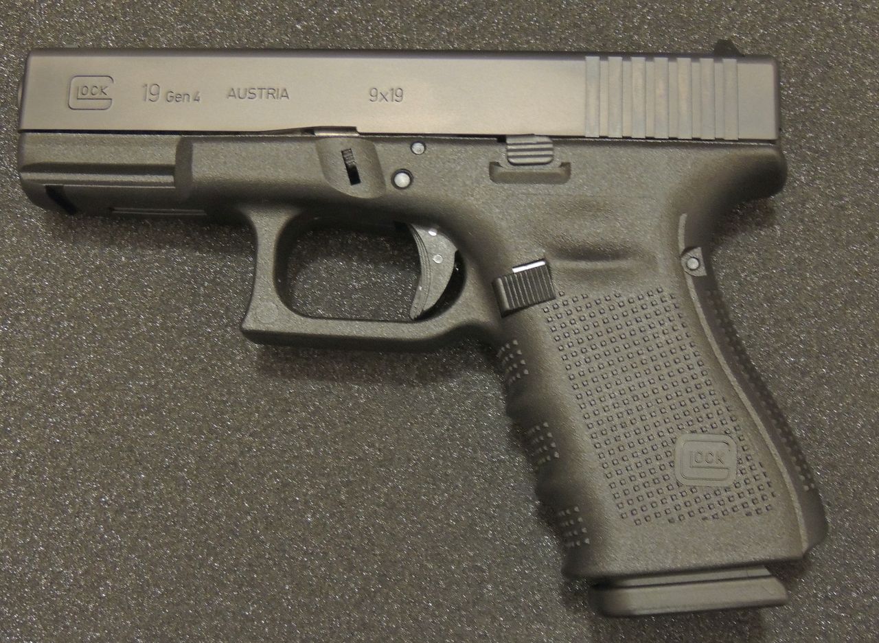 Glock 19