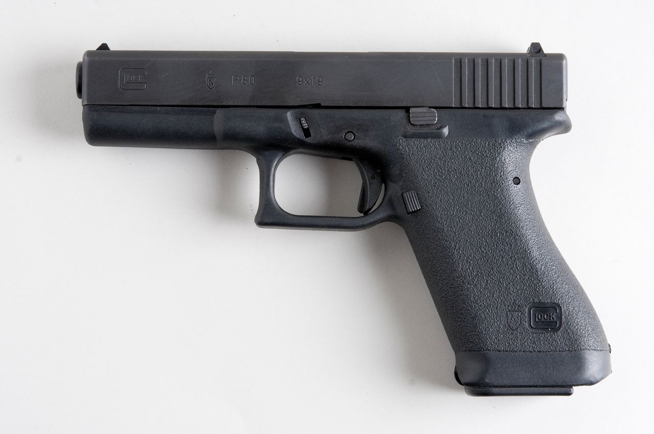 Glock 17 vs Glock 22