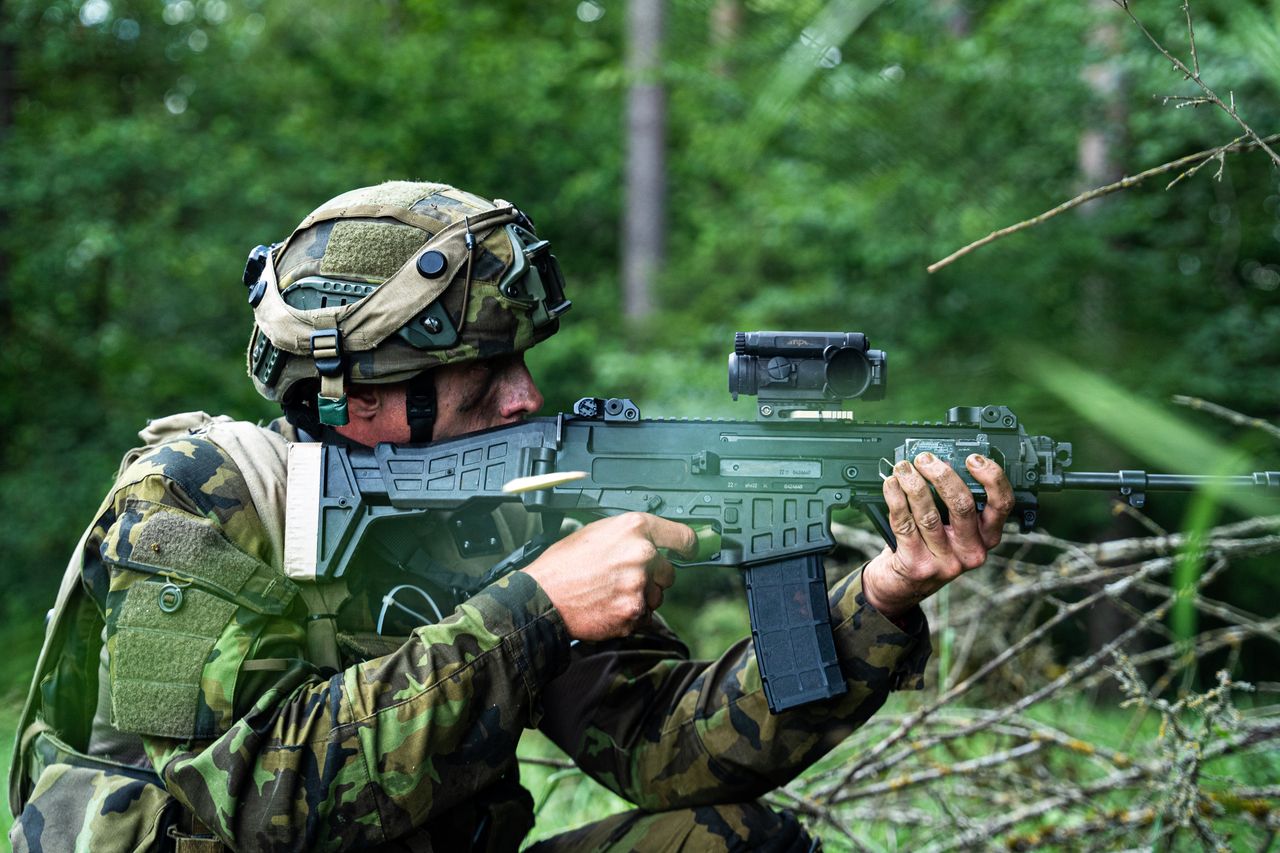 CZ Bren 2